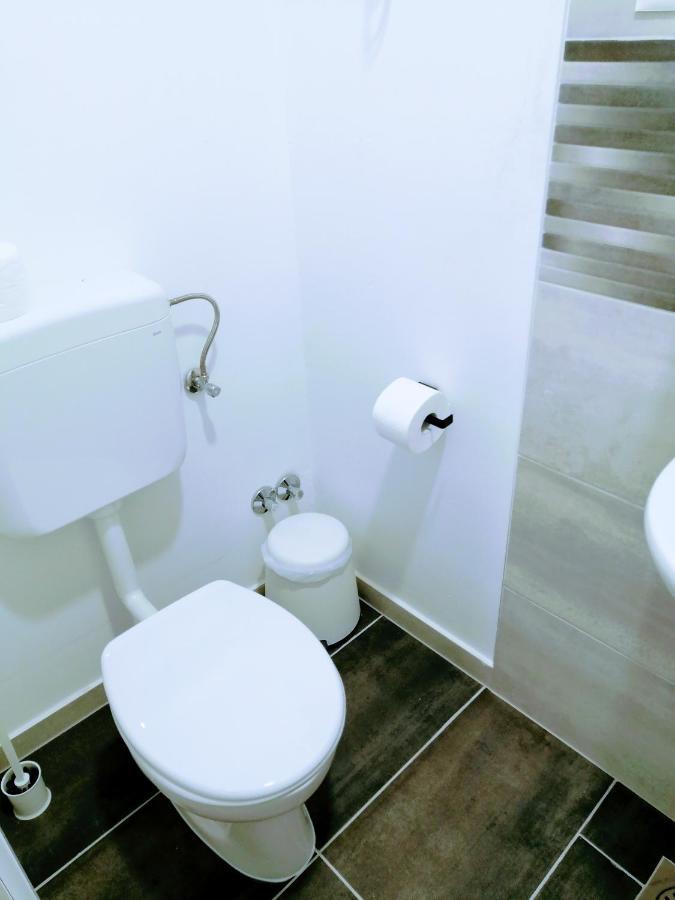 Zpula Center Studio Apartments Екстер'єр фото