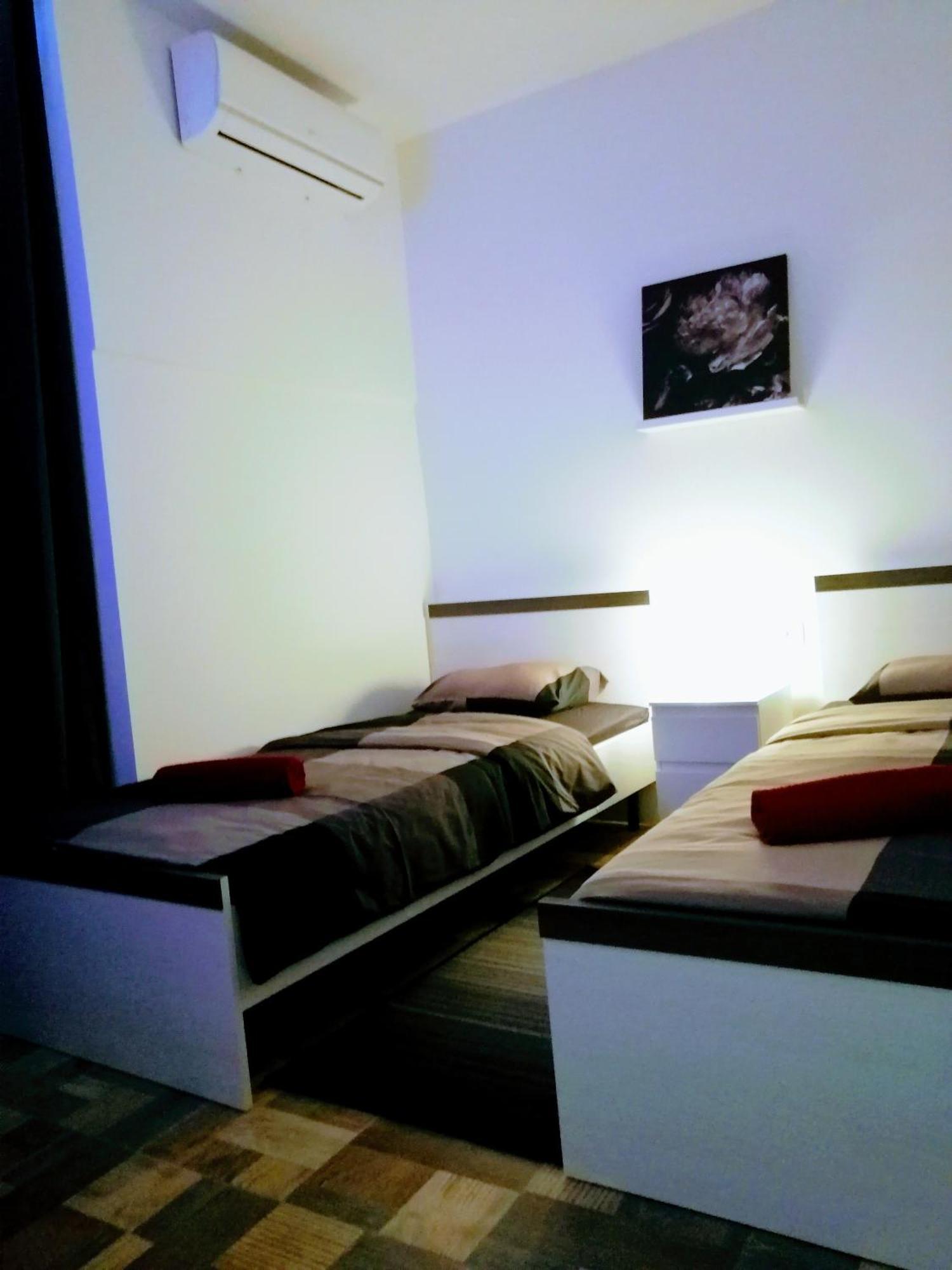 Zpula Center Studio Apartments Екстер'єр фото
